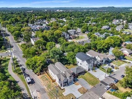 $834,999 | 401 A St Francis Avenue, Nashville, TN 37205