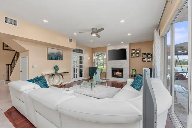 $849,900 | 15624 Eastbourn Drive, Odessa, FL 33556