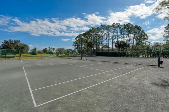 $849,900 | 15624 Eastbourn Drive, Odessa, FL 33556
