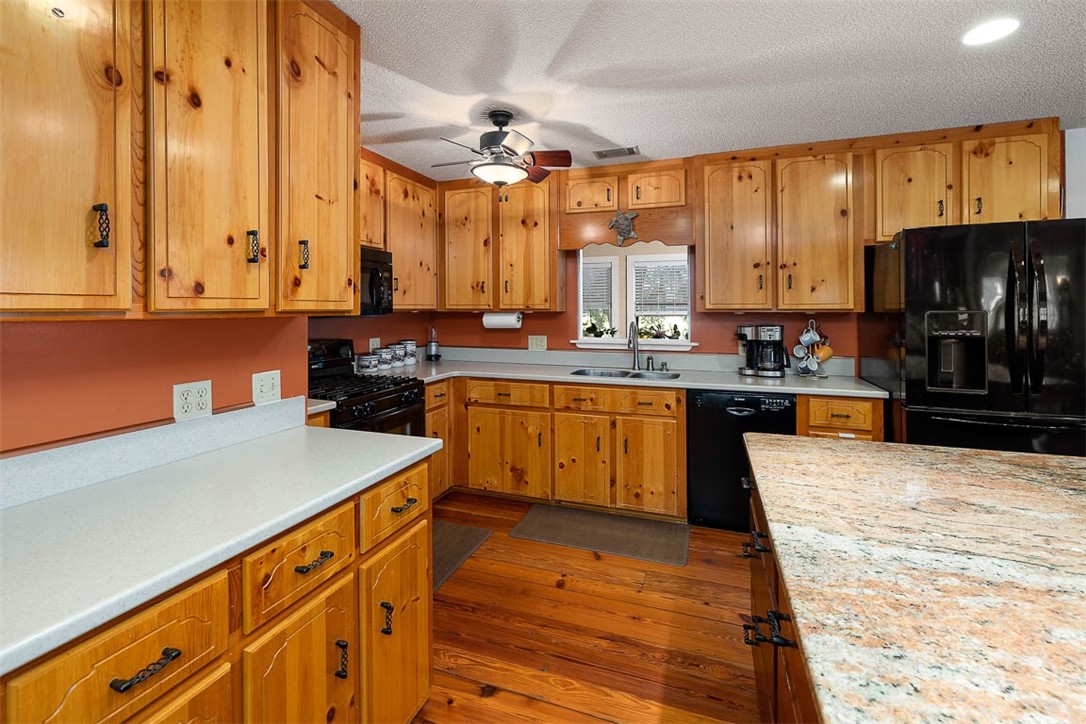 1014 Sea Way Northeast Townsend, GA 31331 - Photo 19 of 54