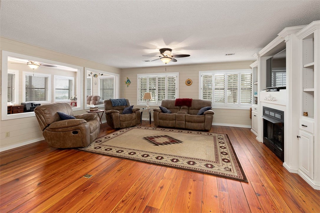 1014 Sea Way Northeast Townsend, GA 31331 - Photo 23 of 54