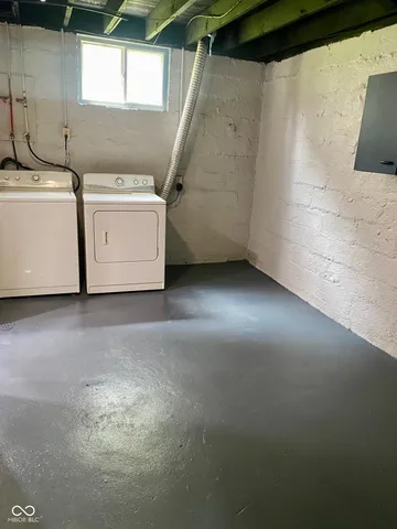 $1,975 | 4561 Winthrop Avenue, Indianapolis, IN 46205