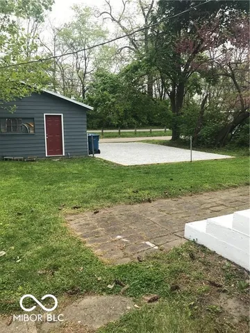 $1,975 | 4561 Winthrop Avenue, Indianapolis, IN 46205