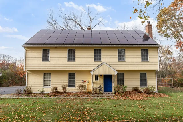 $689,999 | 224 Roses Mill Road, Milford, CT 06460