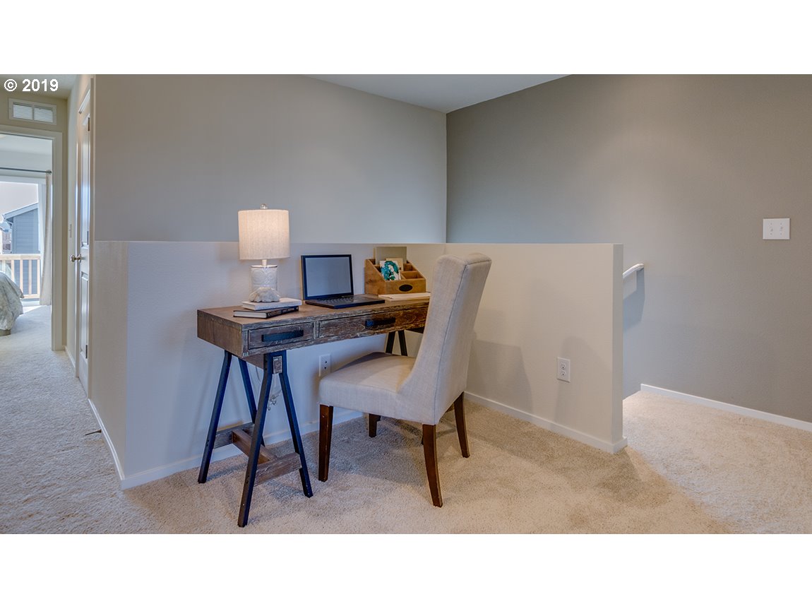 2318 Southeast Palmquist Road Gresham, OR 97080 - Photo 14 of 20 Gallery Image 14