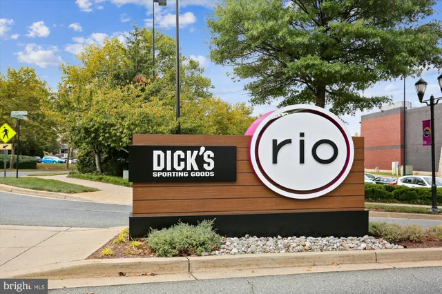 a car parked in front of a building