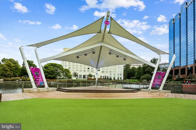 $795,500 | 21 Sterling Court, Rockville, MD 20850