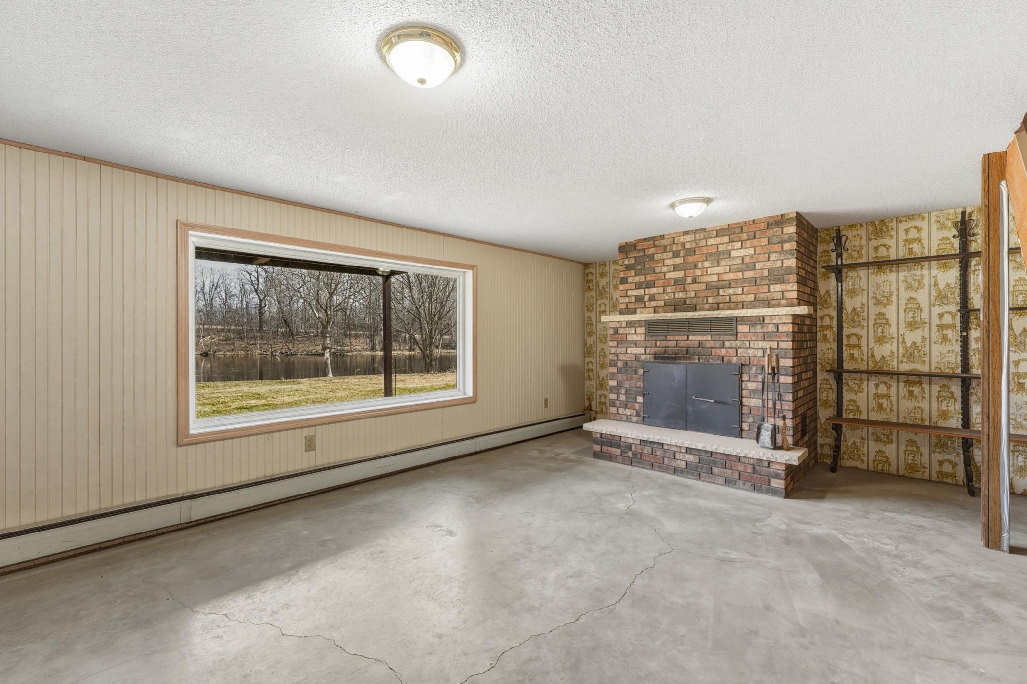 901 South Wisconsin Avenue Rice Lake, WI 54868 - Photo 29 of 56