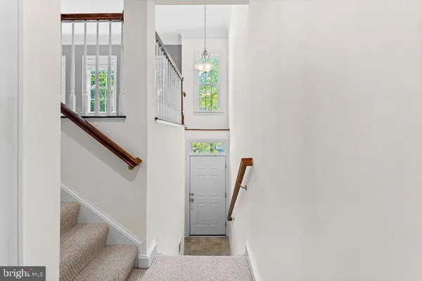 a view of entryway with a window