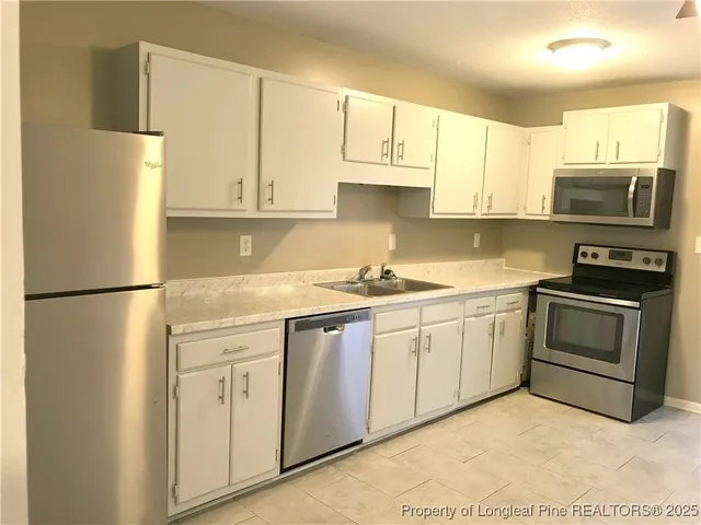 $995 | 4210 B David Street, Fayetteville, NC 28304