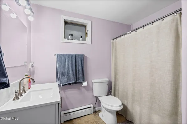 $159,900 | 115 Breslin Avenue, Cohoes, NY 12047