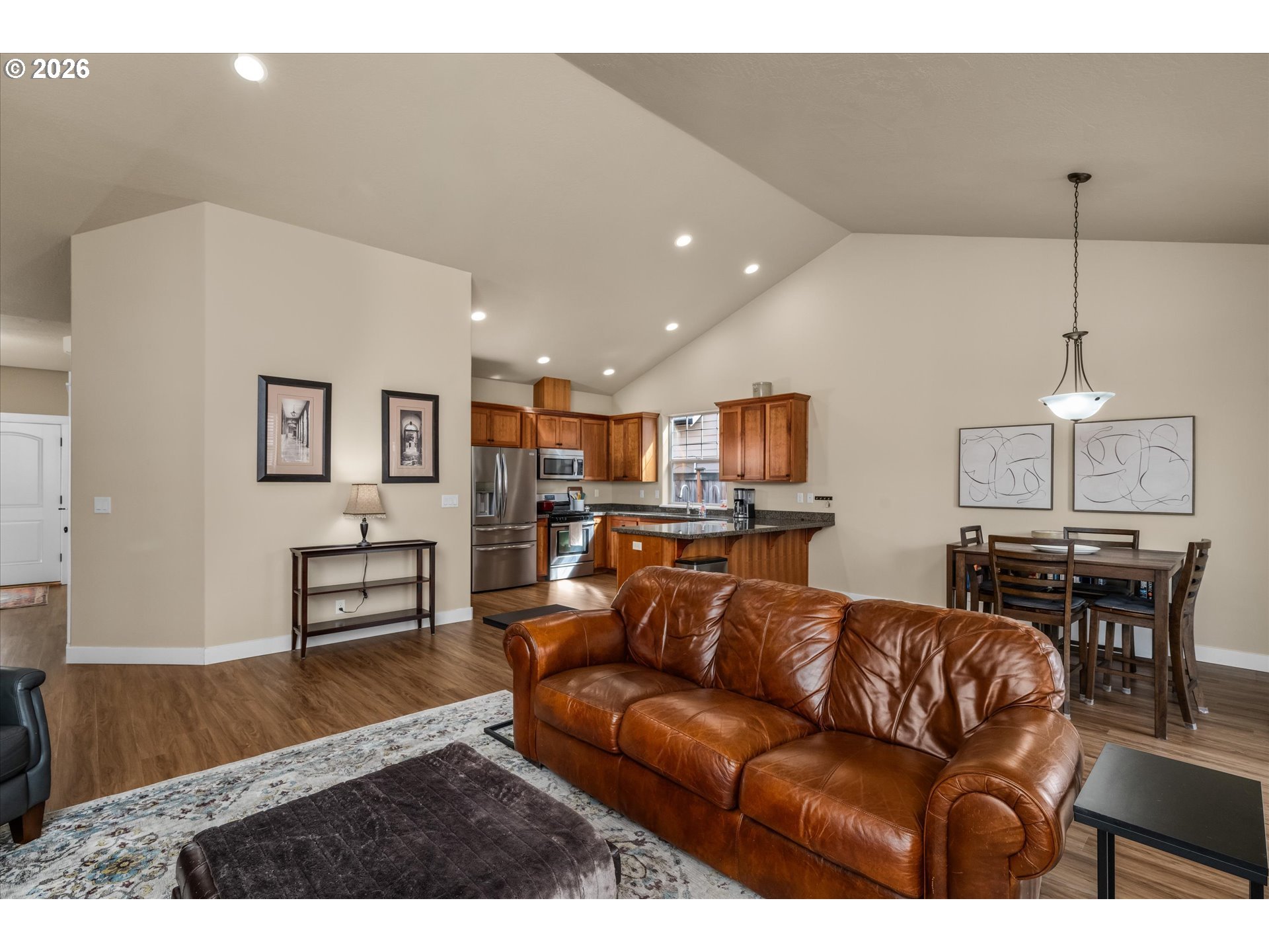 4155 Stellar Way Springfield, OR 97478 - Photo 11 of 38