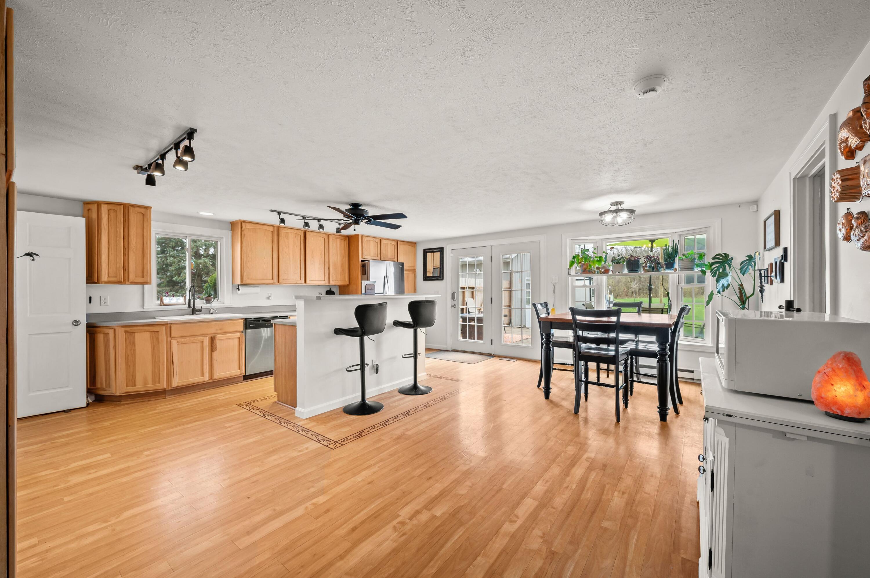 3017 Walton Road Buchanan, MI 49107 - Photo 14 of 69 14DSC_3568