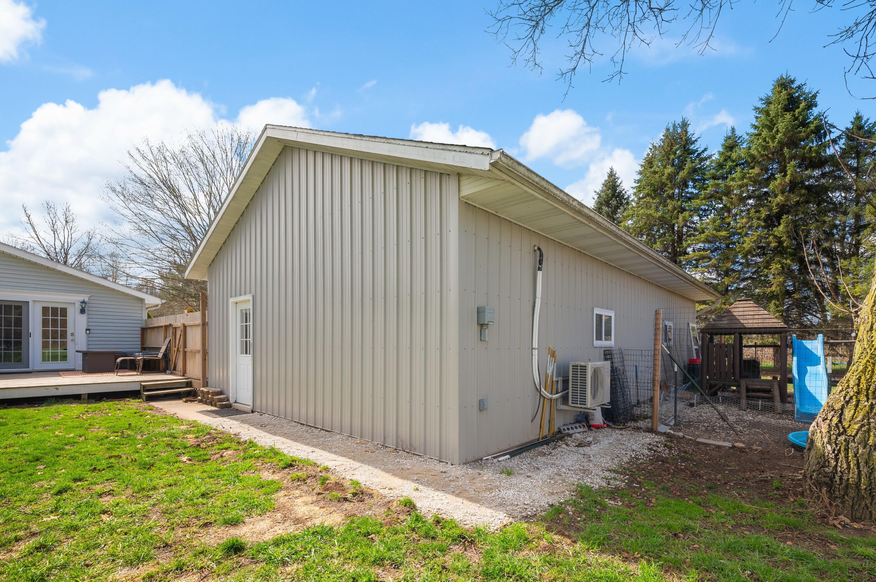 3017 Walton Road Buchanan, MI 49107 - Photo 45 of 69 46DSC_3728