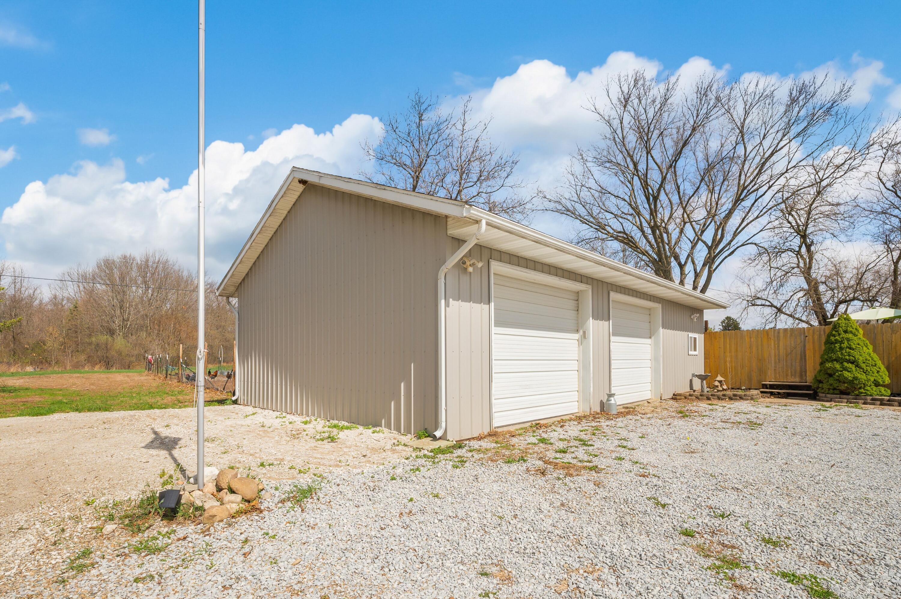 3017 Walton Road Buchanan, MI 49107 - Photo 5 of 69 05DSC_3761