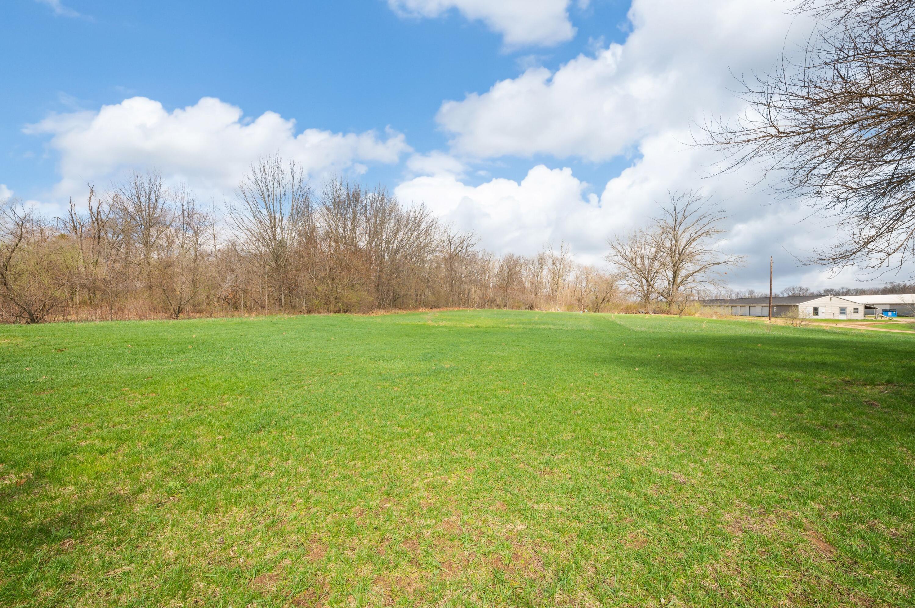 3017 Walton Road Buchanan, MI 49107 - Photo 55 of 69 57DSC_3737