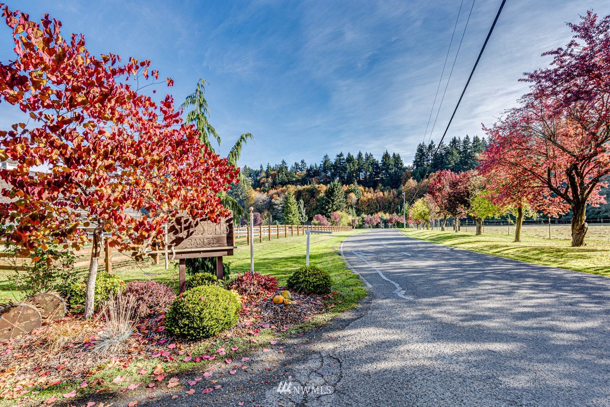 272 North Ridge View Drive Port Angeles, WA 98362 - Photo 31 of 35 Gallery Image 31
