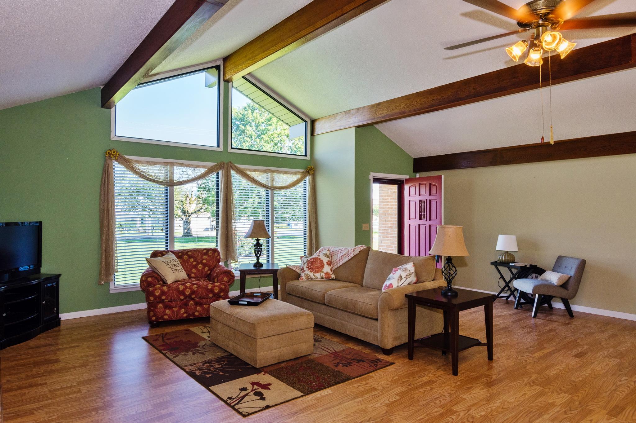 5019 West Valley Road Dunlap, TN 37327 - Photo 4 of 42 Great Room