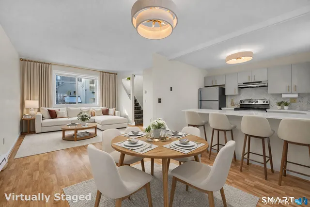 $2,350 | 925 Oronoke Road, Unit 14F, Waterbury, CT 06708