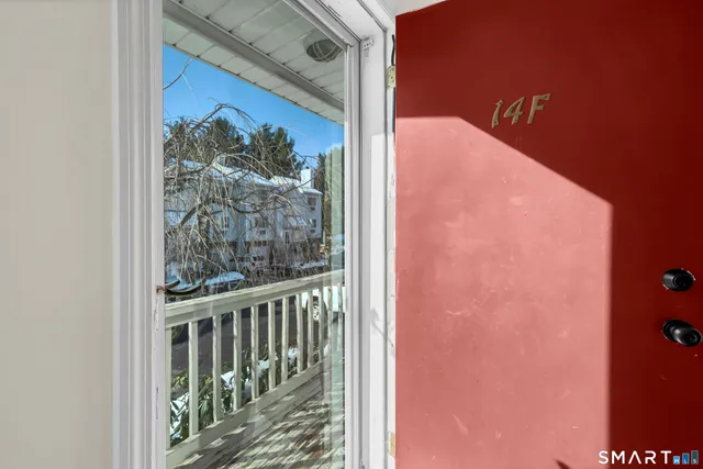 $2,350 | 925 Oronoke Road, Unit 14F, Waterbury, CT 06708