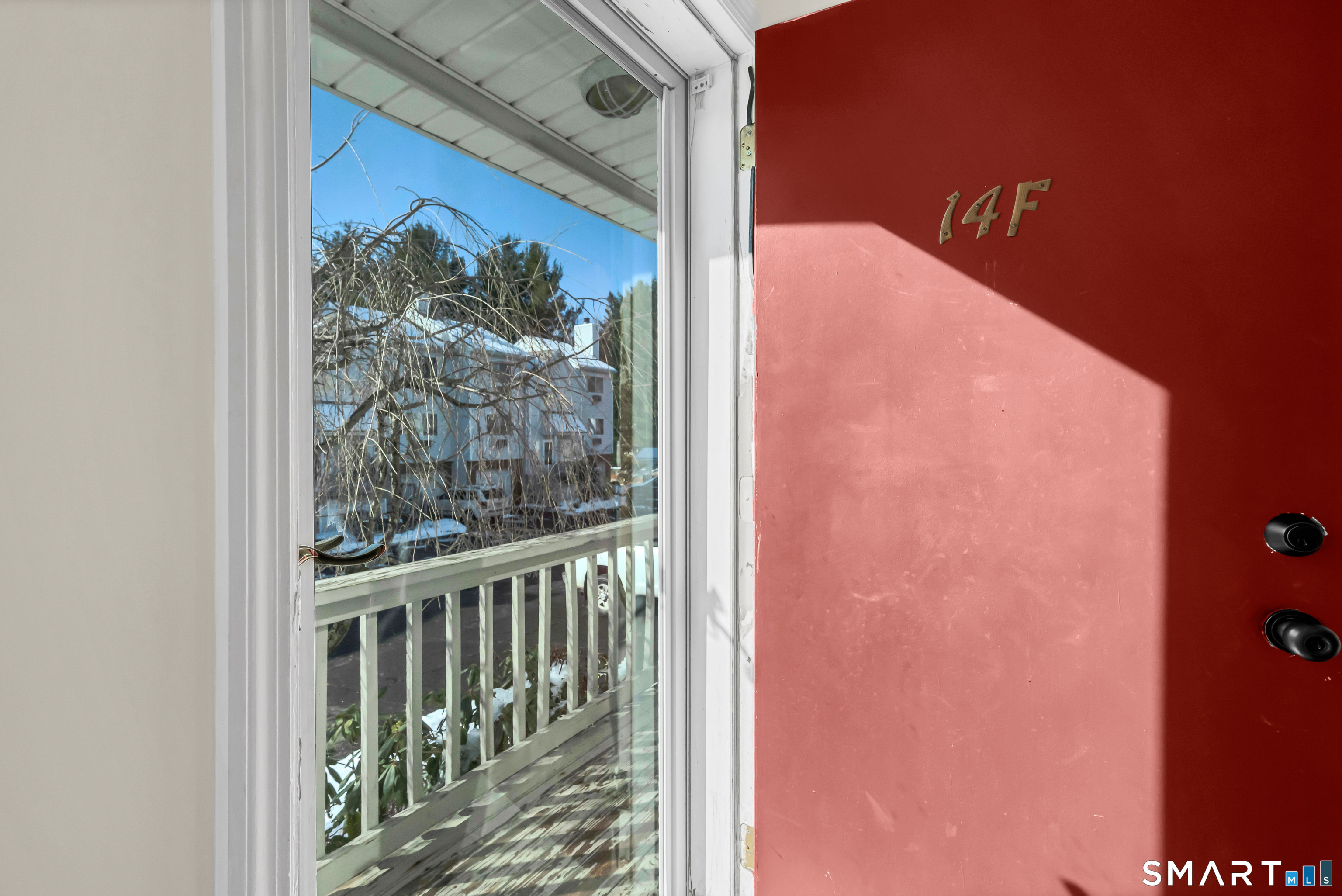 925 Oronoke Road, Unit 14F Waterbury, CT 06708 - Photo 4 of 38