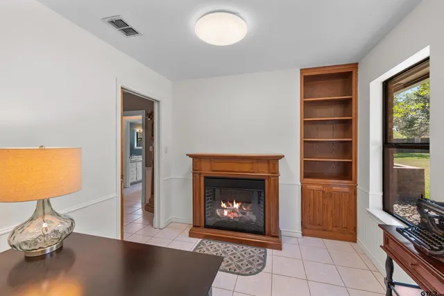 $640,000 | 19422 County Road 1321, Flint, TX 75762