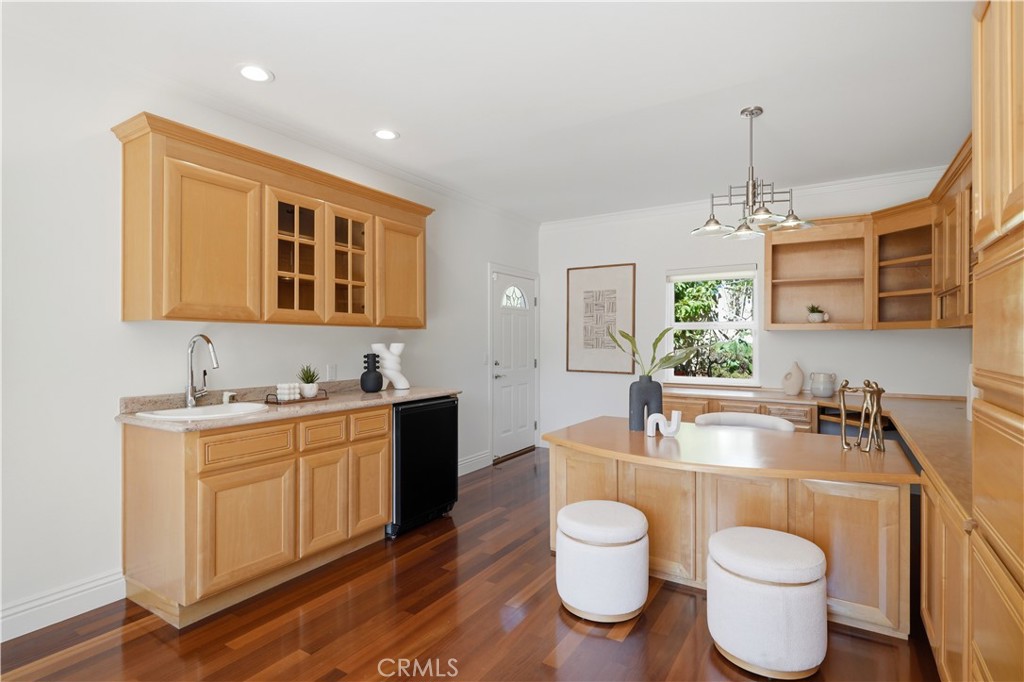 10935 Miramonte Road Cupertino, CA 95014 - Photo 31 of 59 Gallery Image 31