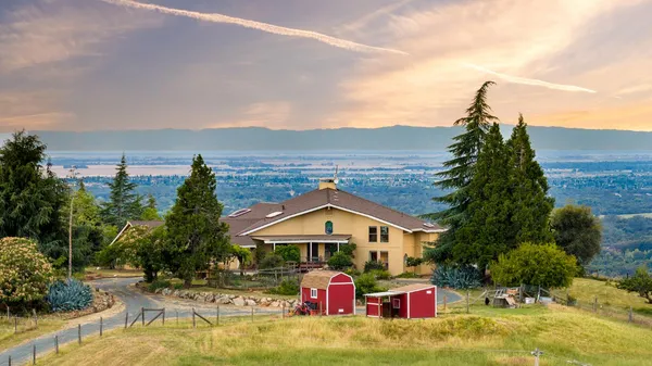 $799,000 | 977 Crystal Oak Place, Newcastle, CA 95658