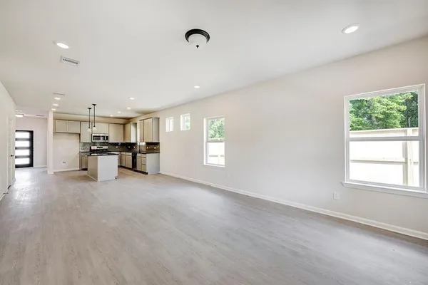 $329,975 | 1233 Anderson Drive, Trenton, TX 75490