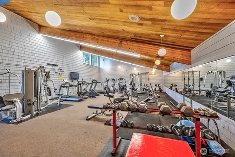 $569,950 | 13872 Northeast 60th Way, Unit 114, Redmond, WA 98052