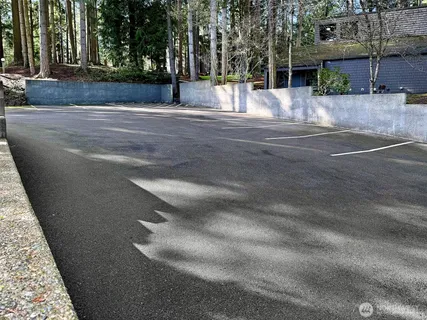 $569,950 | 13872 Northeast 60th Way, Unit 114, Redmond, WA 98052