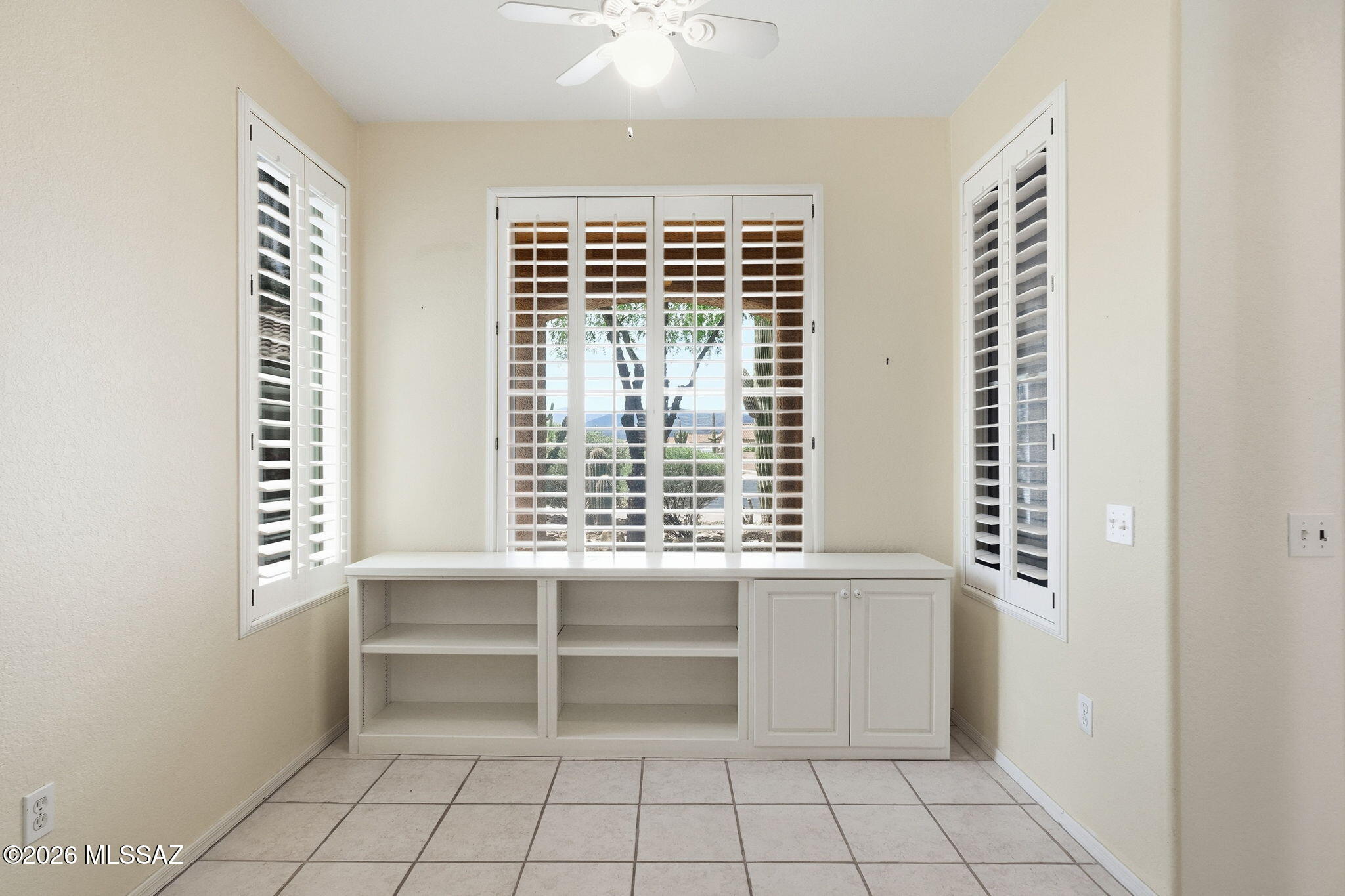 7608 West Amber Ridge Way Tucson, AZ 85743 - Photo 11 of 40 011_ListerPros