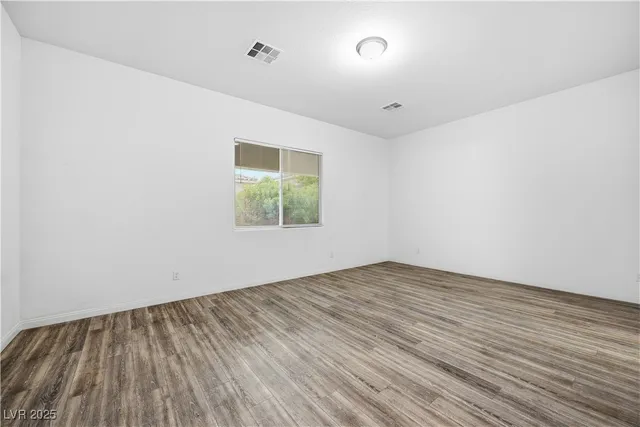 $649,000 | 10121 Ocher Valley Avenue, Las Vegas, NV 89178