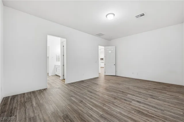 $649,000 | 10121 Ocher Valley Avenue, Las Vegas, NV 89178