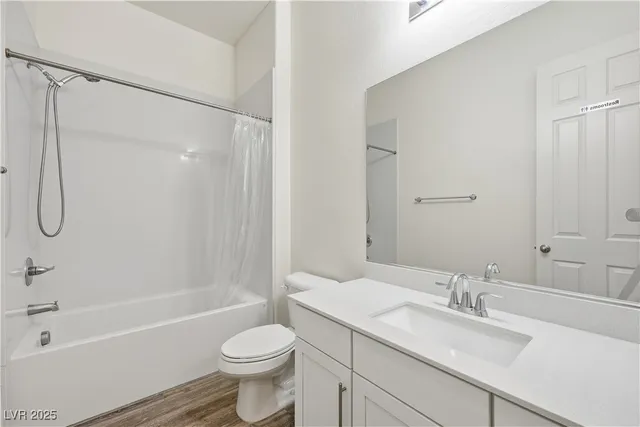 $649,000 | 10121 Ocher Valley Avenue, Las Vegas, NV 89178