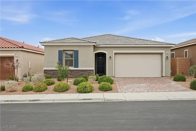 $649,000 | 10121 Ocher Valley Avenue, Las Vegas, NV 89178