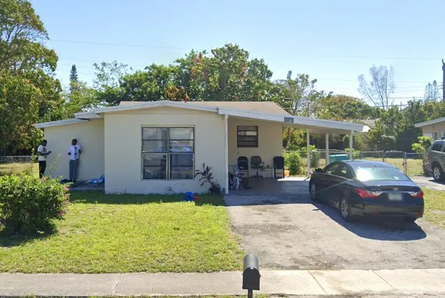 $2,499 | 2280 Northwest 2nd Street, Boynton Beach, FL 33435