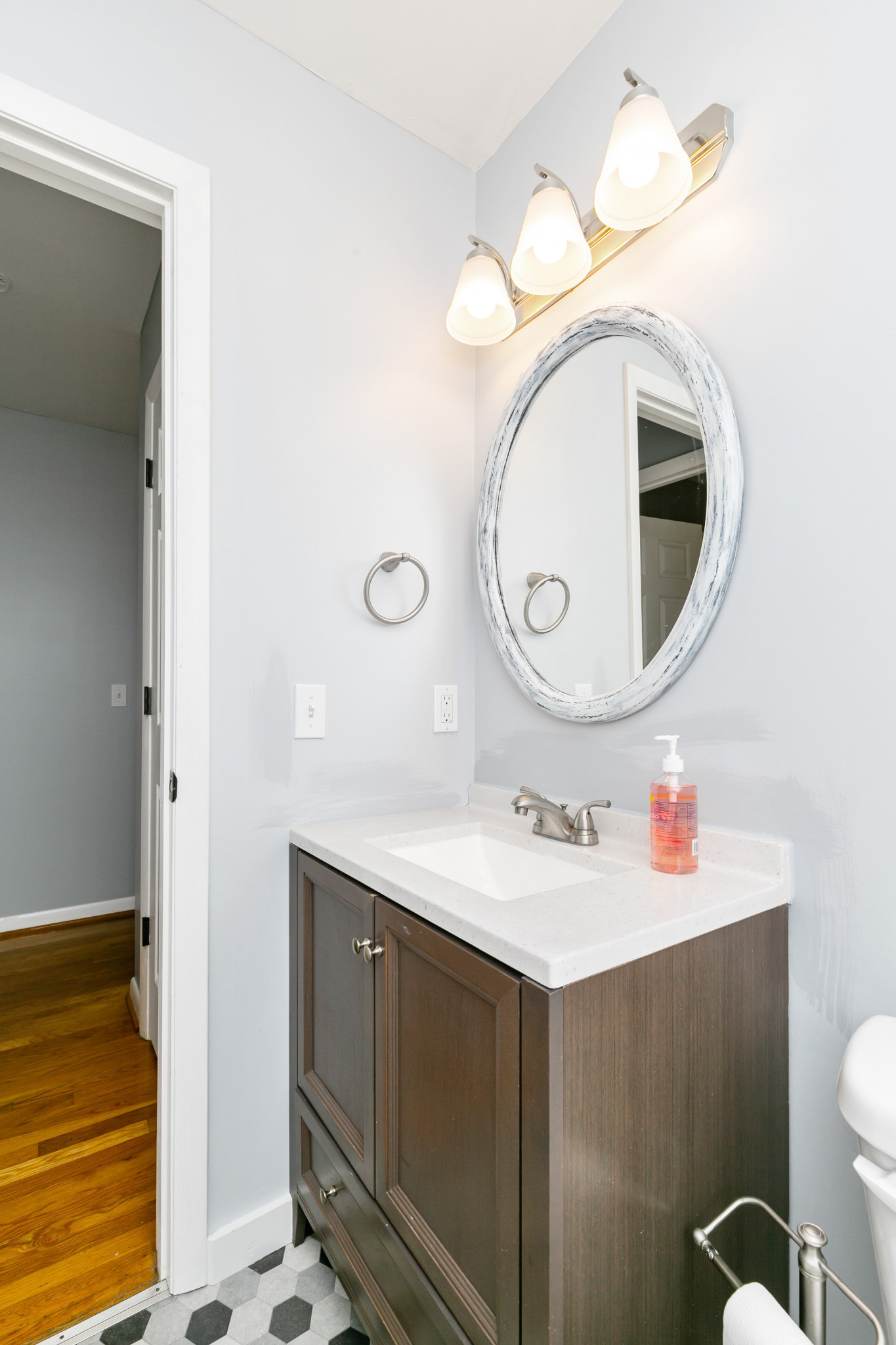 222 South Valley Road Hendersonville, TN 37075 - Photo 14 of 26 Gallery Image 14