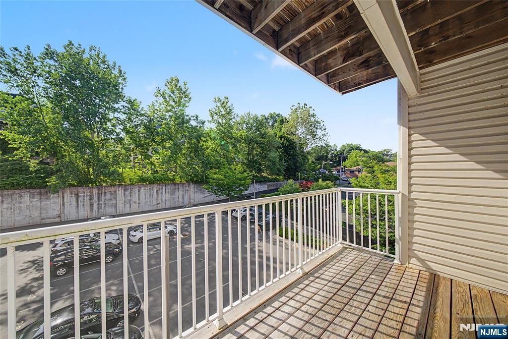 58 Kinderkamack Road, Unit 22 Emerson, NJ 07630 - Photo 14 of 24
