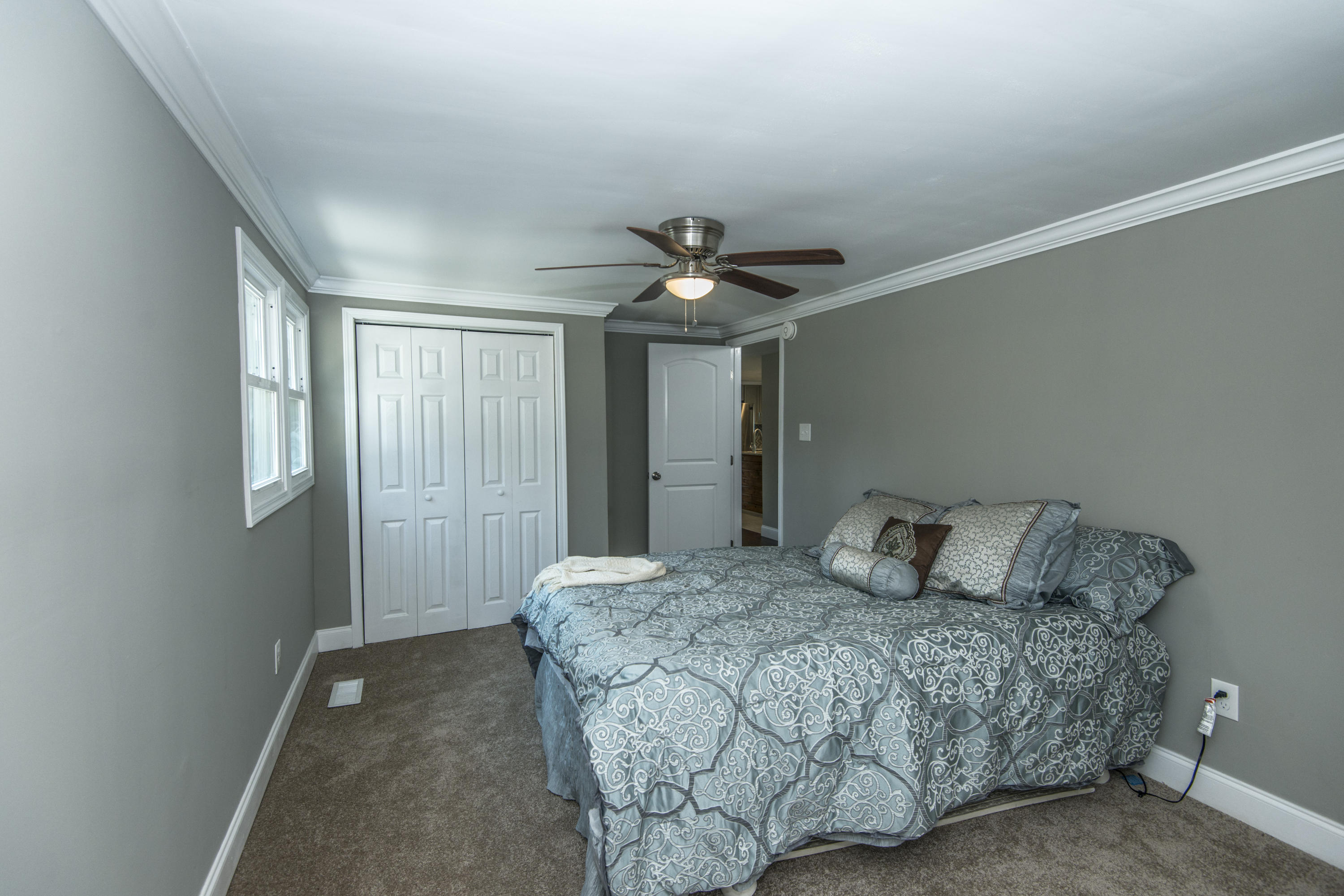 773 East Butternut Road Summerville, SC 29483 - Photo 20 of 49 _DSC0065