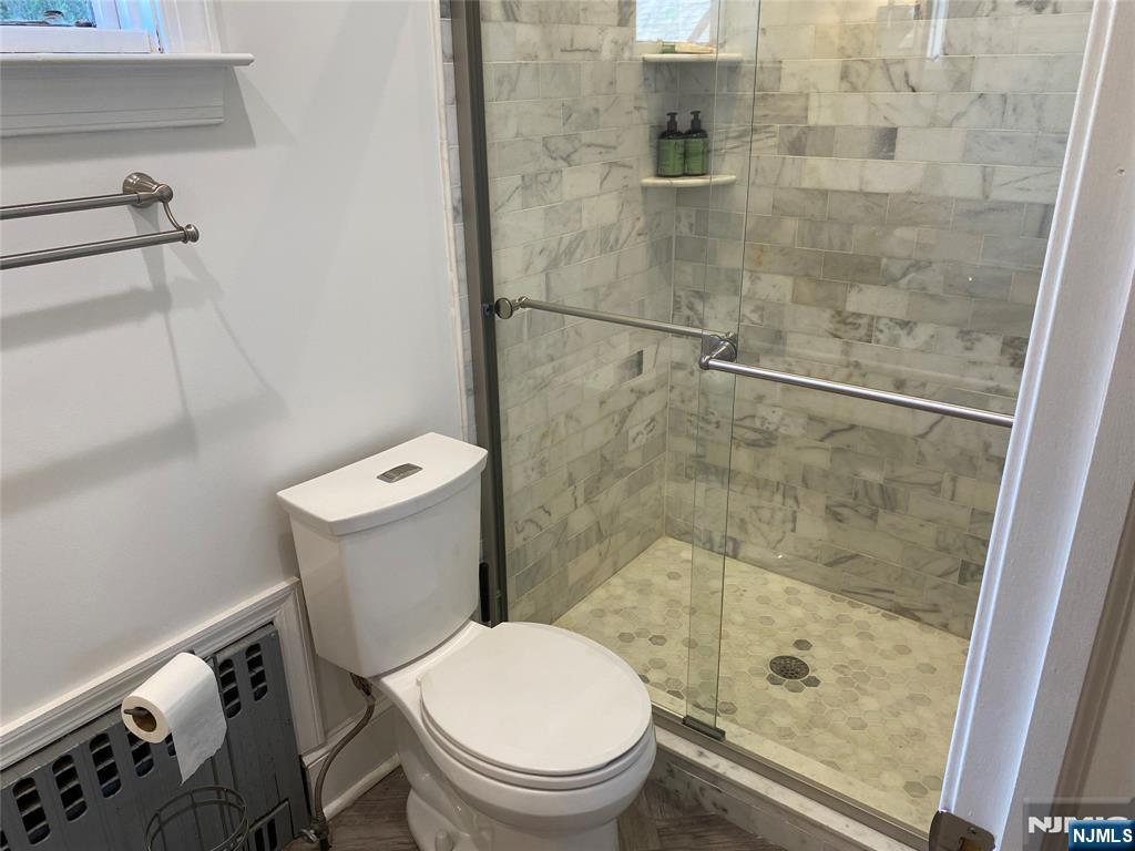 971 Virgil Avenue Ridgefield, NJ 07657 - Photo 11 of 25