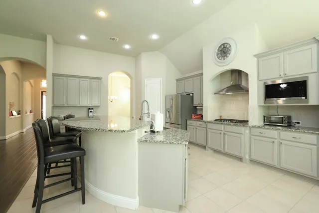 $518,000 | 9935 Kirkstone Terrace Drive, Spring, TX 77379