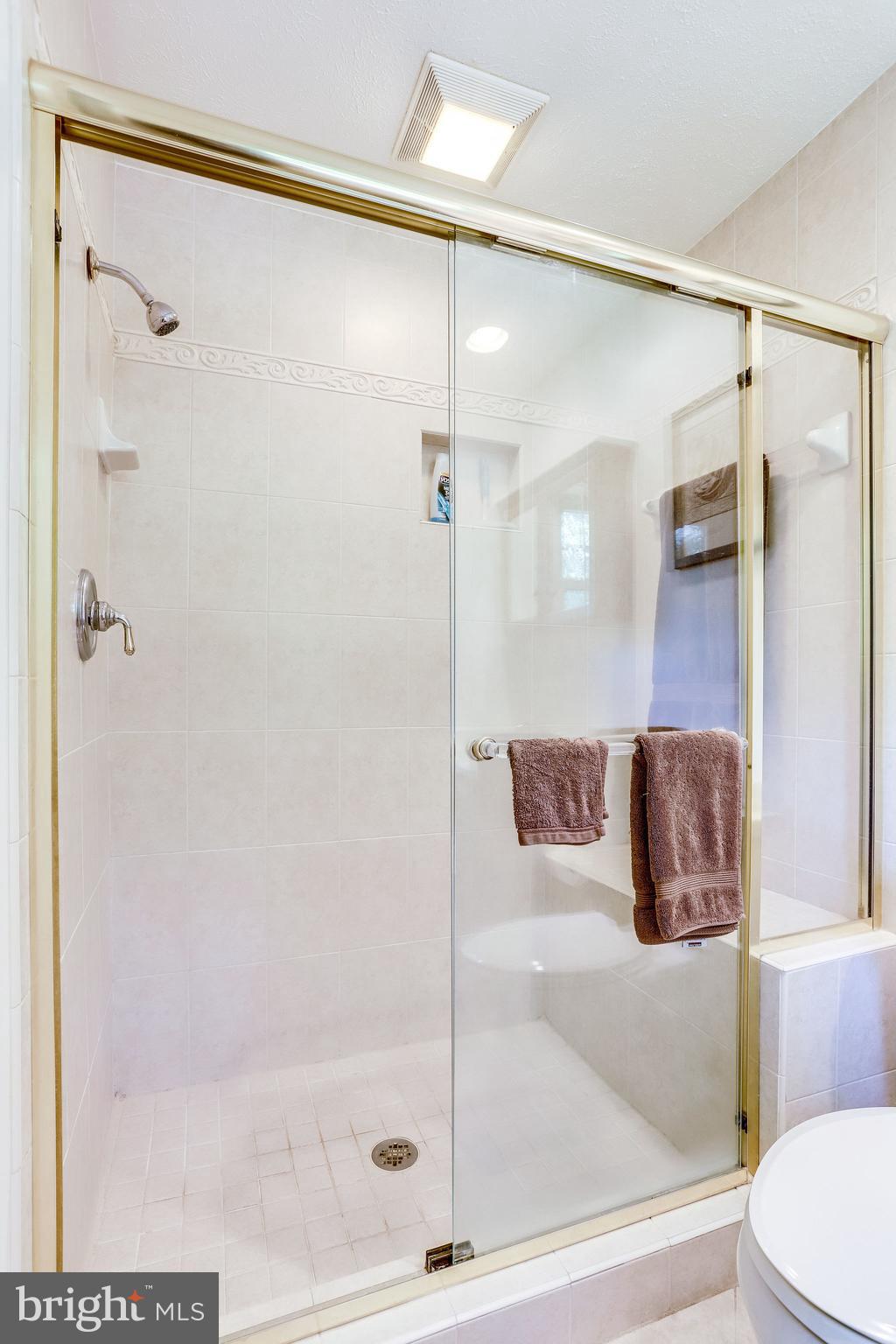 1905 Buckthorn Lane Reston, VA 20191 - Photo 24 of 52 Primary Bathroom Shower Ensuite