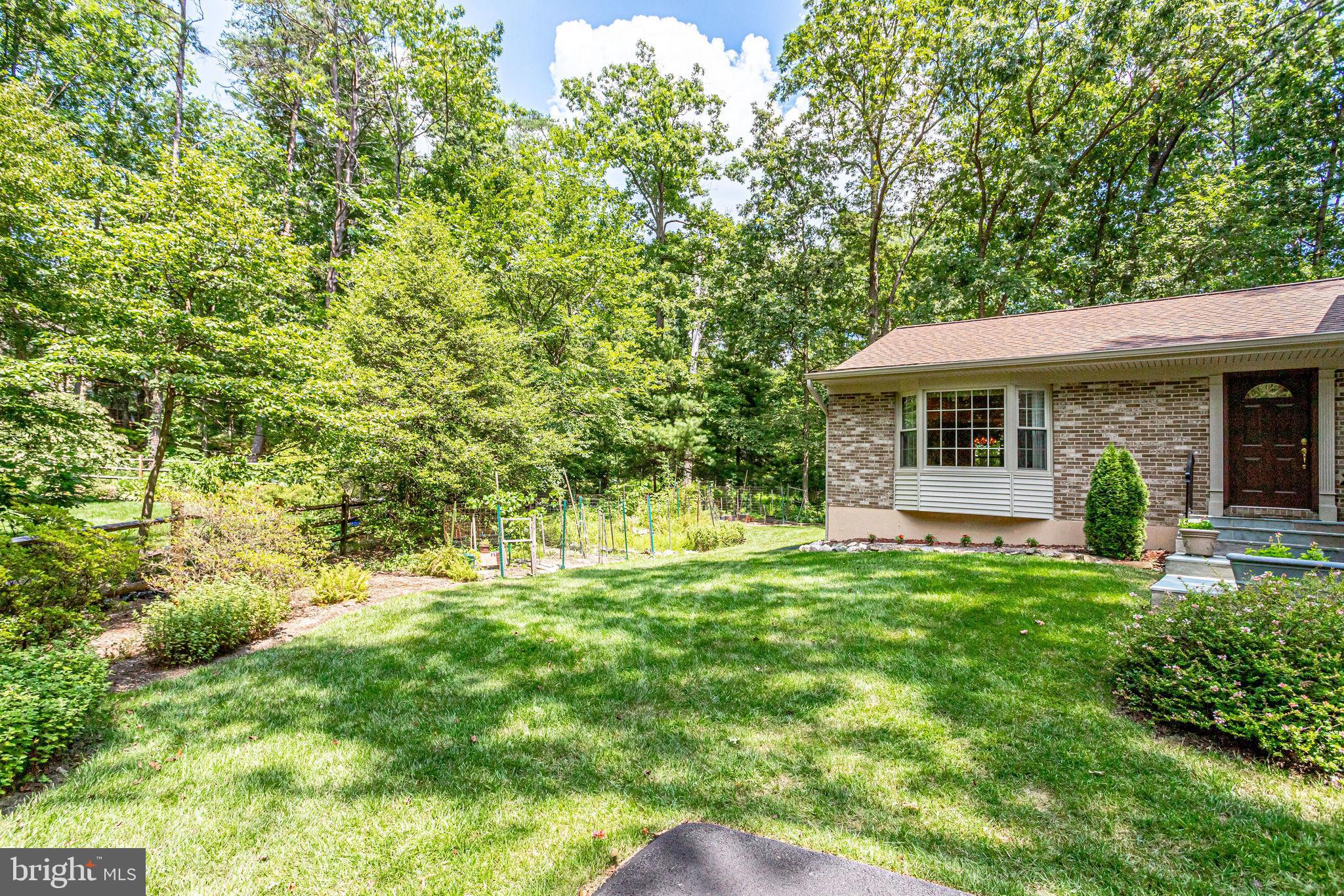 1905 Buckthorn Lane Reston, VA 20191 - Photo 40 of 52 Left Side of Home