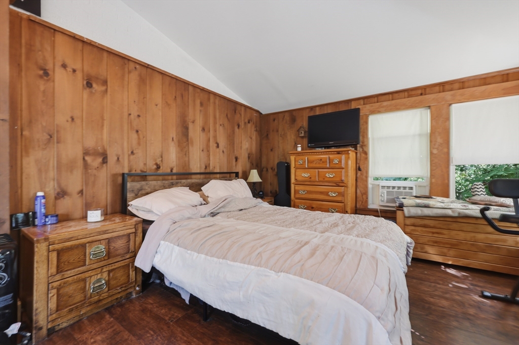 112 South Royalston Road Athol, MA 01331 - Photo 14 of 36