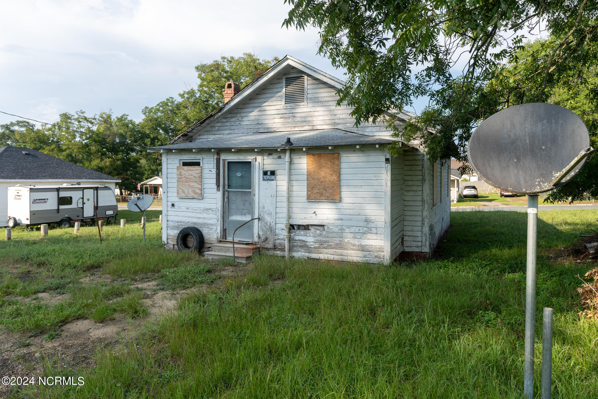 124 Aleo 9th Avenue Rockingham, NC 28379 - Photo 4 of 7 DSC08313