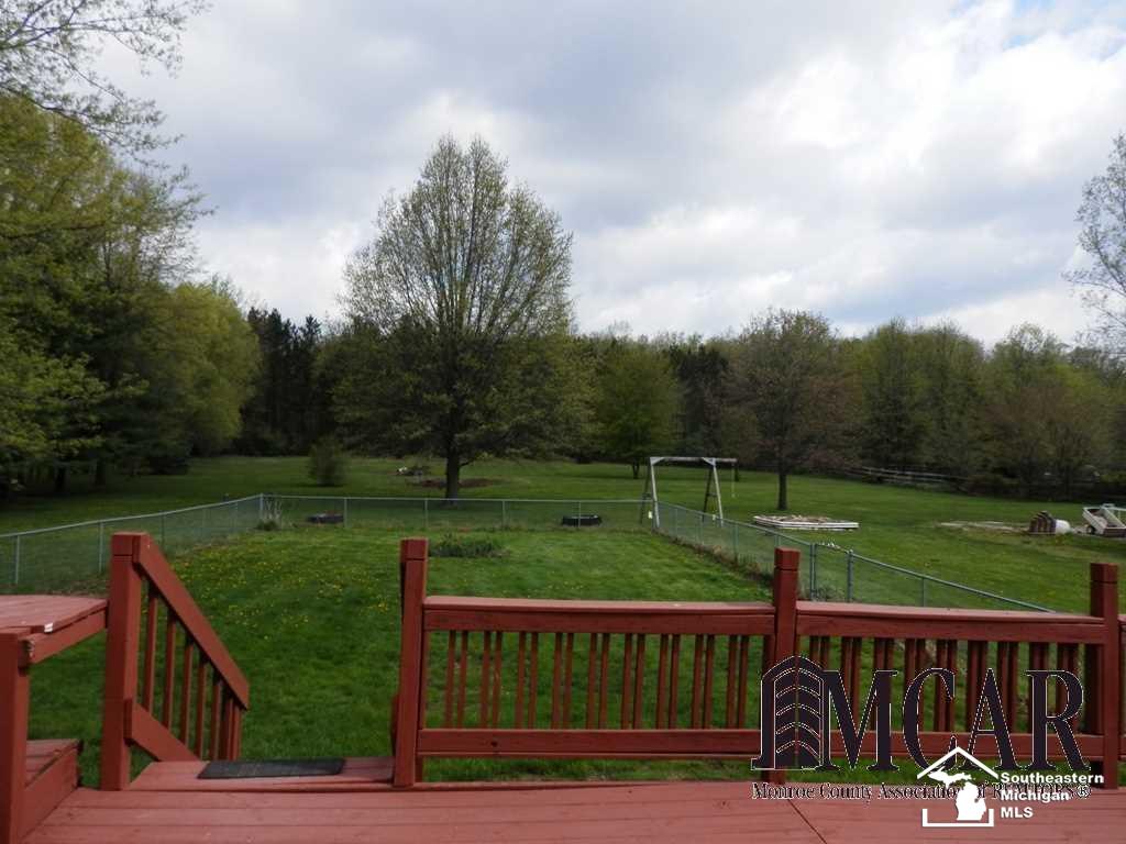 3730 Zink Road Carleton, MI 48117 - Photo 17 of 21
