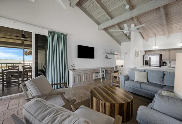 $1,075,000 | 4402 Marina Villa Drive, Duck Key, FL 33050