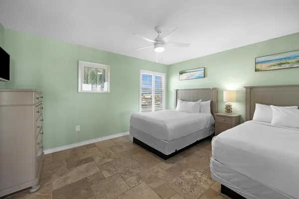 $1,075,000 | 4402 Marina Villa Drive, Duck Key, FL 33050