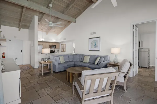 $1,075,000 | 4402 Marina Villa Drive, Duck Key, FL 33050